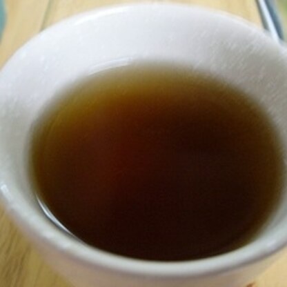 どもども(*´▽｀*)ノ☆今日の食後のホッコリタイムは梅酒なり～☆寒いから温まりますー♪ほうじ茶とのコラボ、いいすなぁ～＼(^ω^＼)素敵レシピ感謝です！